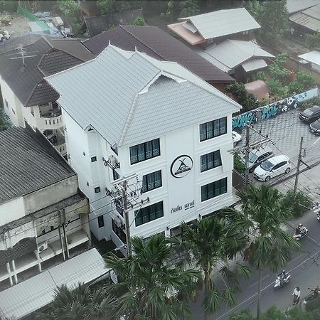 Gusto House Hotel Chiang Mai Exterior photo