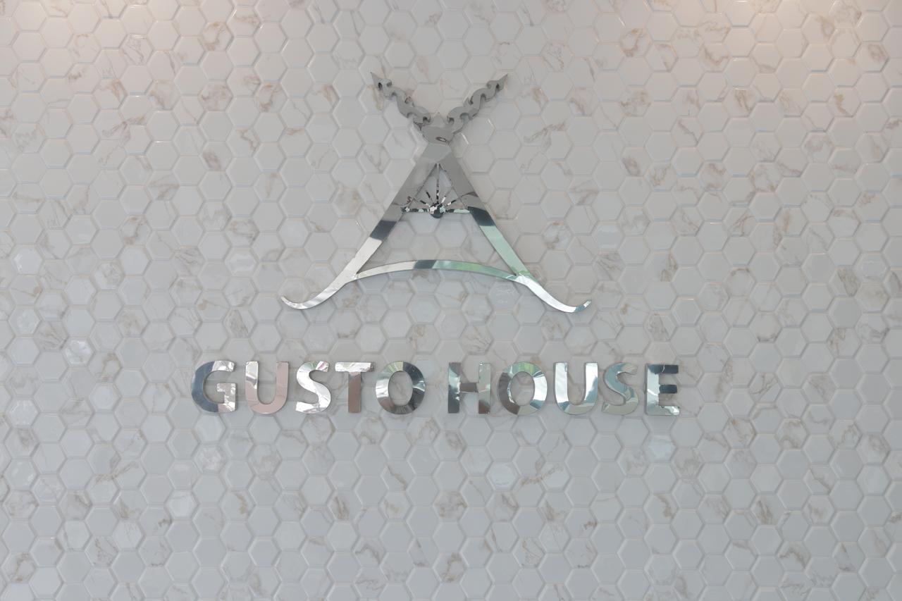 Gusto House Hotel Chiang Mai Exterior photo